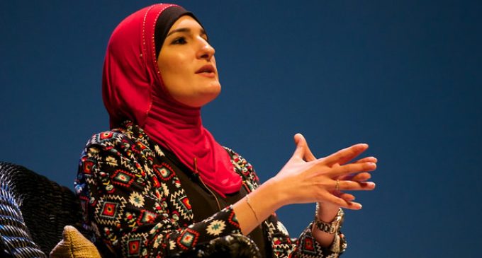 Sarsour Attacks White Male Student for Addressing Her “I Wish I Could Take Their Vaginias Away” Tweet