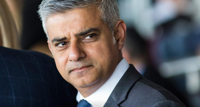 London Mayor Announces Plan for Knife Control