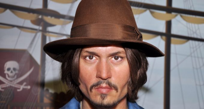 Dopey Depp Wisecracks About Assassinating Trump