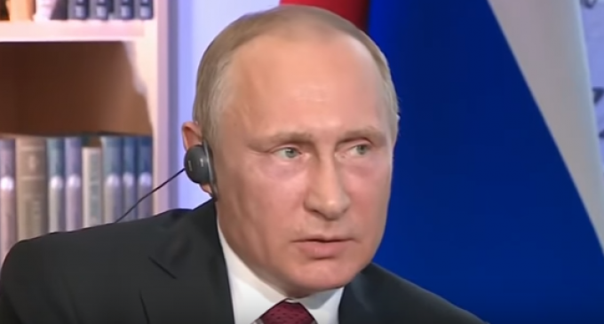 Putin: All Presidents Succumb to the ‘Men in Dark Suits’