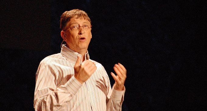 Bill Gates: Europe Will Collapse Without Change on Migrant Policy