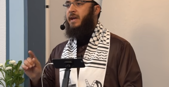 California Imam Prays to Allah to Annihilate All Jews