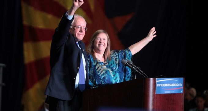 Jane Sanders Calls Bank Fraud Investigation ‘Sexist’