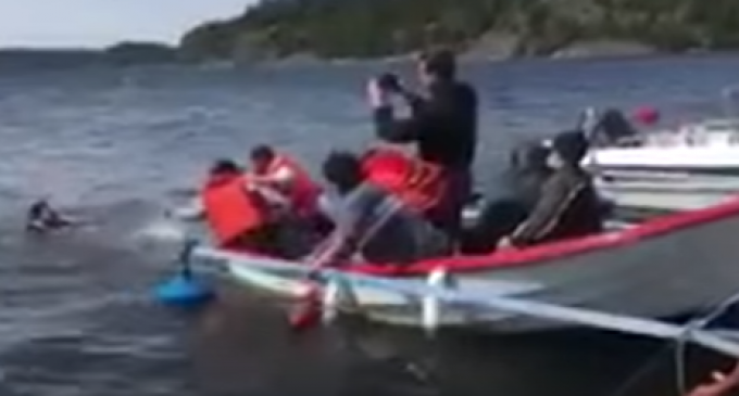 Video Allegedly Shows Staged Refugee Drowning