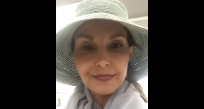 Ashley Judd: Chivalry Makes Fighting “Everyday Sexism” Hard