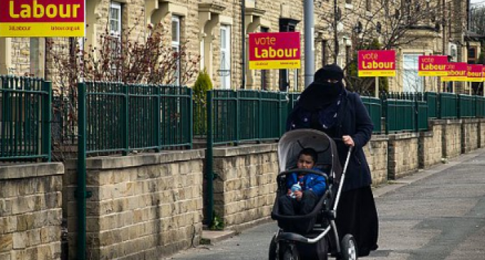 ‘No Whites Allowed After 8 PM’ Graffiti Provide Further Evidence of Muslim “No Go Zones”