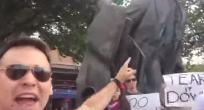 Trump Supporters Demand Seattle’s Lenin Monument be Removed