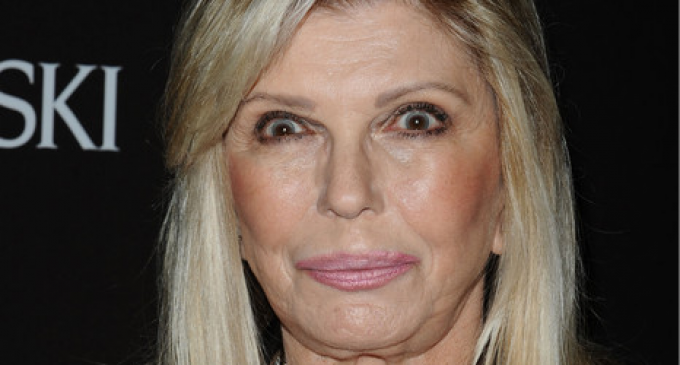 Nancy Sinatra: “NRA Should Face a Firing Squad”