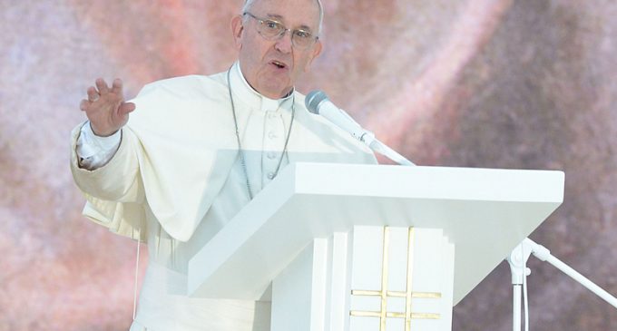 Pope Francis: Better to be Atheist than Hypocritical