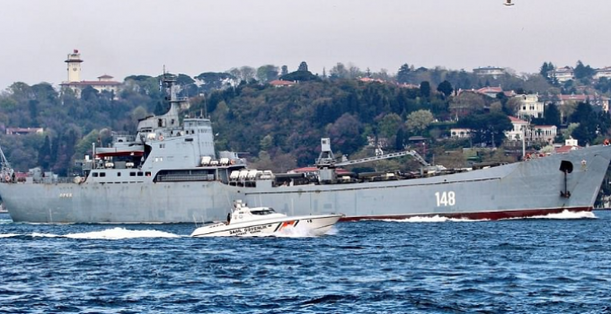 Russian Warships Loaded with Tanks, Alligator Ships, Armoured Patrol Boats En Route to Syria