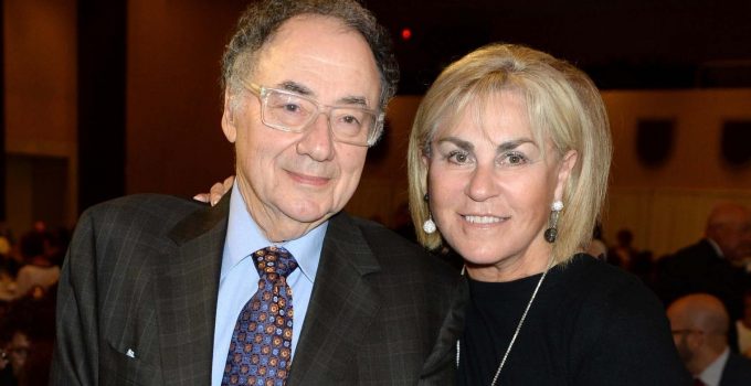 Billionaire Couple Linked to Clinton Foundation Found Murdered in Their Home
