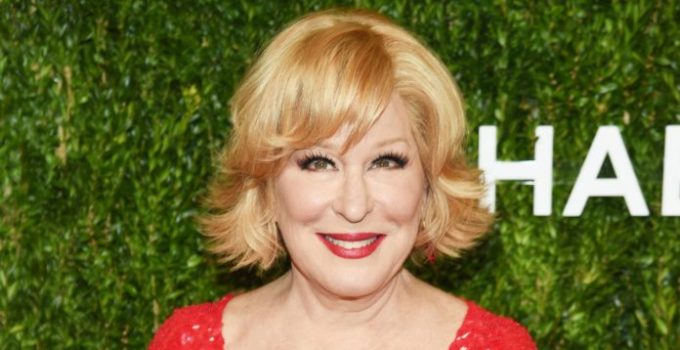 Bette Midler: Mueller Should ‘Hang’ Trump and His Family ‘Good and High’