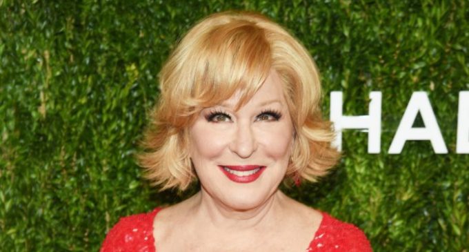 Bette Midler: Mueller Should ‘Hang’ Trump and His Family ‘Good and High’