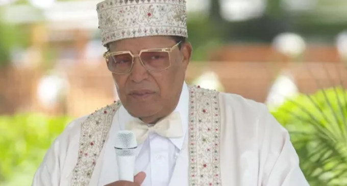 Farrakhan Warns Fauci, Bill Gates Plotting to ‘Depopulate the Earth’ with Coronavirus Vaccine