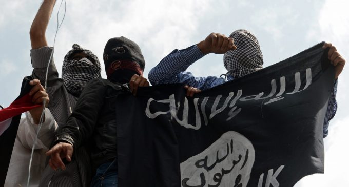 ISIS Threatens Kabul Airport as Taliban Confiscates Passports from Americans