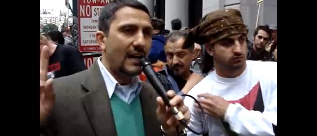 Berkeley Prof Forces Students To Send Pro-Islam Tweets