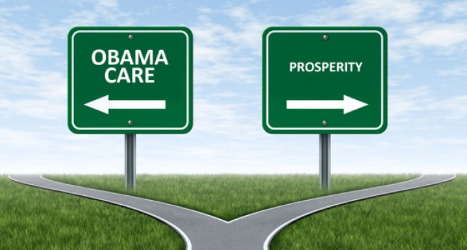 Feds: Government Will Be $30 Trillion In Debt Due To Tax Hikes, Obamacare