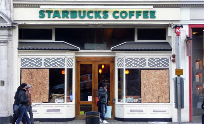 Steadfast Starbucks to Weather Gun Control Boycott