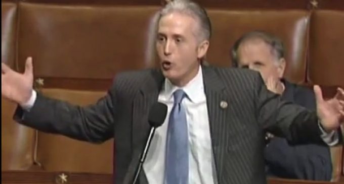 Explosive Speech: Trey Gowdy Schools Congress!