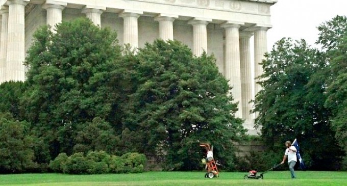 Patriot picks up the slack and cuts the grass at Lincoln Memorial