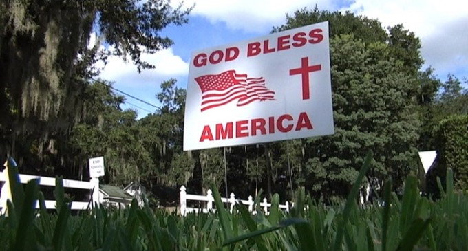 Florida City Bans ‘God Bless America’ Signs