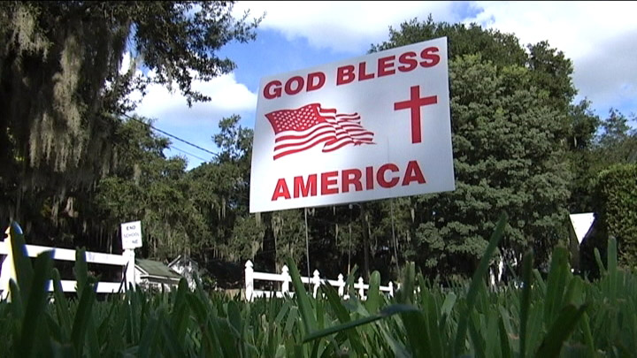 Florida City Bans ‘God Bless America’ Signs