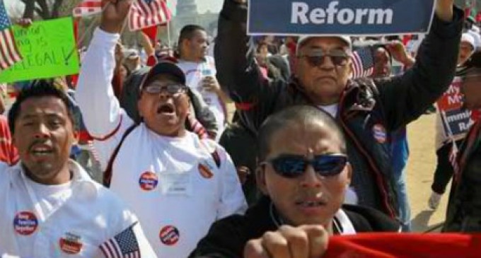 Democrat Wants Amnesty So Illegal Immigrants Can Enroll in Obamacare