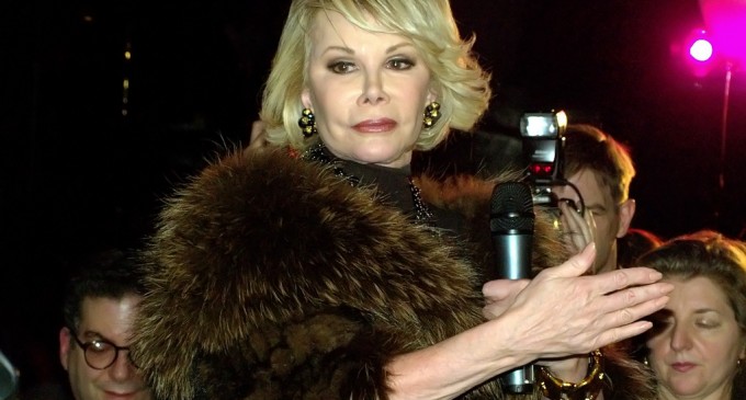 Joan Rivers: “Everyone Knows” Michelle Obama Is A Tranny